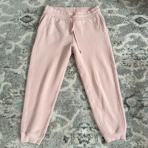 Lululemon Scuba High-Rise Jogger *Fleece 28” in pink mist